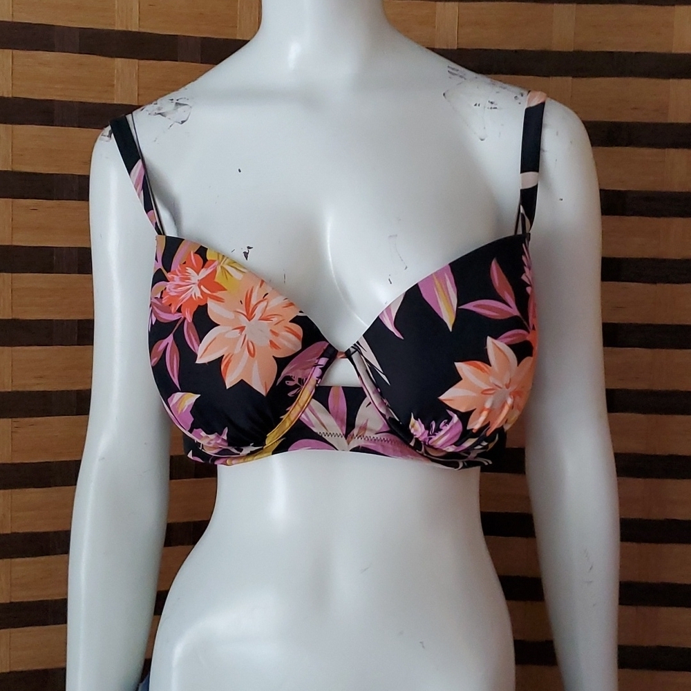 Shade Shore 36DD underwire swim top
